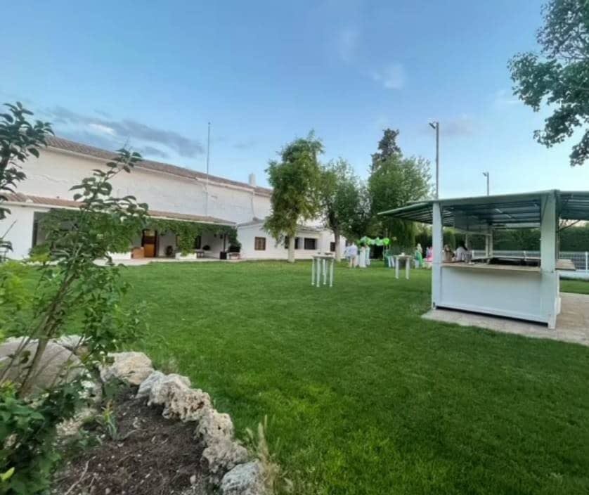 Jardín de la Casa del Marqués preparado para un evento